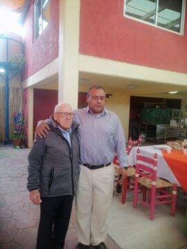 Imágenes para rendir homenaje a persona finada, estas pueden variar en su contenido.