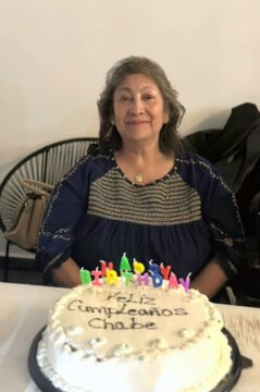 Imágenes para rendir homenaje a persona finada, estas pueden variar en su contenido.