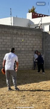 Imágenes para rendir homenaje a persona finada, estas pueden variar en su contenido.