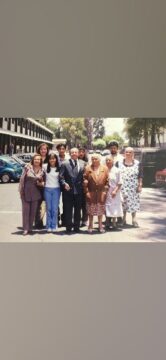 Imágenes para rendir homenaje a persona finada, estas pueden variar en su contenido.