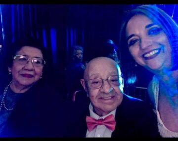 Imágenes para rendir homenaje a persona finada, estas pueden variar en su contenido.