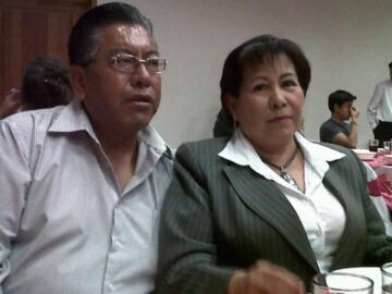 Imágenes para rendir homenaje a persona finada, estas pueden variar en su contenido.