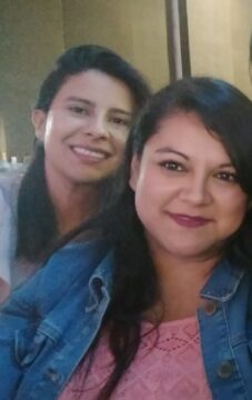 Imágenes para rendir homenaje a persona finada, estas pueden variar en su contenido.