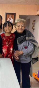 Imágenes para rendir homenaje a persona finada, estas pueden variar en su contenido.