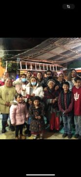 Imágenes para rendir homenaje a persona finada, estas pueden variar en su contenido.