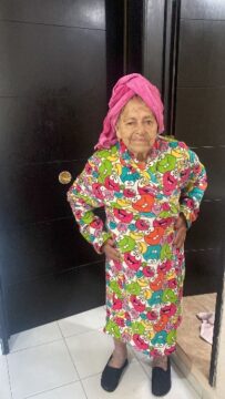 Imágenes para rendir homenaje a persona finada, estas pueden variar en su contenido.