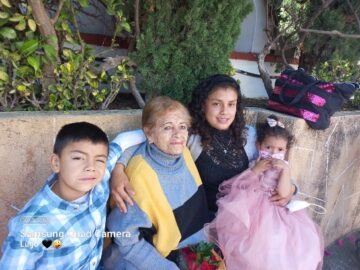 Imágenes para rendir homenaje a persona finada, estas pueden variar en su contenido.