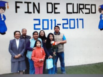 Imágenes para rendir homenaje a persona finada, estas pueden variar en su contenido.