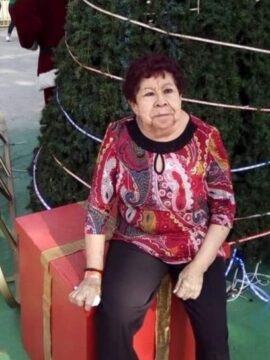 Imágenes para rendir homenaje a persona finada, estas pueden variar en su contenido.