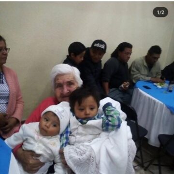 Imágenes para rendir homenaje a persona finada, estas pueden variar en su contenido.