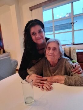 Imágenes para rendir homenaje a persona finada, estas pueden variar en su contenido.
