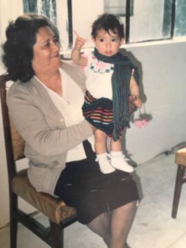 Imágenes para rendir homenaje a persona finada, estas pueden variar en su contenido.