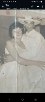 Imágenes para rendir homenaje a persona finada, estas pueden variar en su contenido.