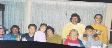 Imágenes para rendir homenaje a persona finada, estas pueden variar en su contenido.