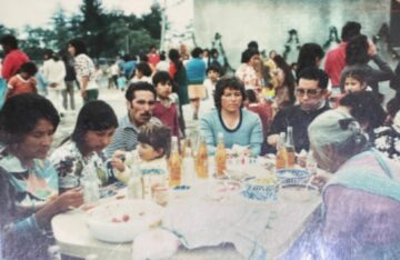 Imágenes para rendir homenaje a persona finada, estas pueden variar en su contenido.