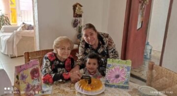 Imágenes para rendir homenaje a persona finada, estas pueden variar en su contenido.
