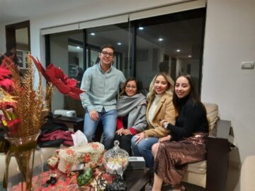 Imágenes para rendir homenaje a persona finada, estas pueden variar en su contenido.