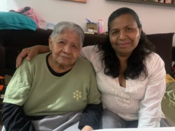 Imágenes para rendir homenaje a persona finada, estas pueden variar en su contenido.