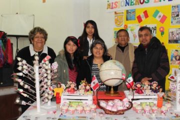 Imágenes para rendir homenaje a persona finada, estas pueden variar en su contenido.