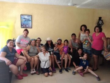 Imágenes para rendir homenaje a persona finada, estas pueden variar en su contenido.