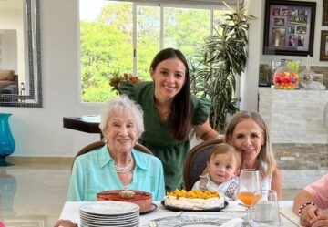 Imágenes para rendir homenaje a persona finada, estas pueden variar en su contenido.