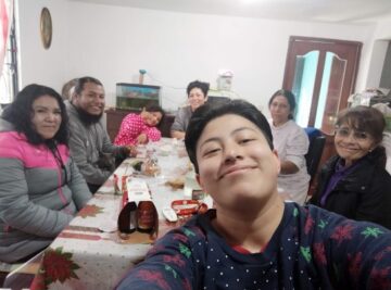 Imágenes para rendir homenaje a persona finada, estas pueden variar en su contenido.