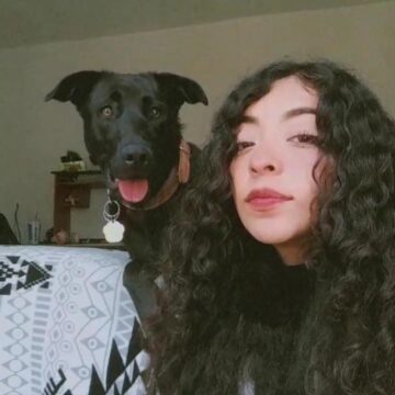 Imágenes para rendir homenaje a persona finada, estas pueden variar en su contenido.