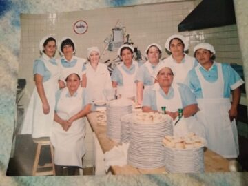 Imágenes para rendir homenaje a persona finada, estas pueden variar en su contenido.