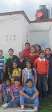 Imágenes para rendir homenaje a persona finada, estas pueden variar en su contenido.