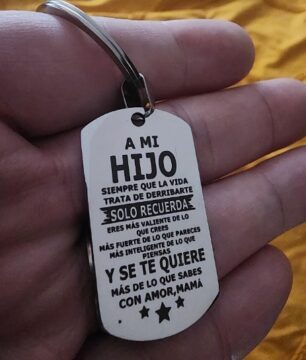 Imágenes para rendir homenaje a persona finada, estas pueden variar en su contenido.