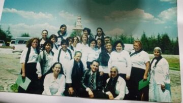 Imágenes para rendir homenaje a persona finada, estas pueden variar en su contenido.