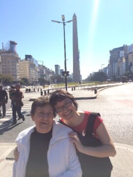 Imágenes para rendir homenaje a persona finada, estas pueden variar en su contenido.