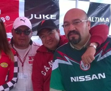 Imágenes para rendir homenaje a persona finada, estas pueden variar en su contenido.