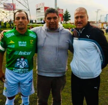 Imágenes para rendir homenaje a persona finada, estas pueden variar en su contenido.