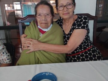 Imágenes para rendir homenaje a persona finada, estas pueden variar en su contenido.