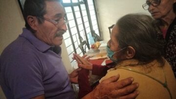 Imágenes para rendir homenaje a persona finada, estas pueden variar en su contenido.