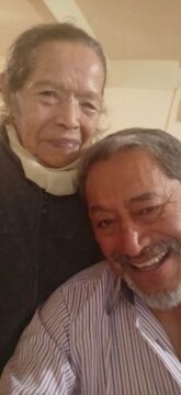 Imágenes para rendir homenaje a persona finada, estas pueden variar en su contenido.