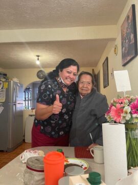Imágenes para rendir homenaje a persona finada, estas pueden variar en su contenido.