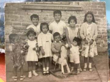 Imágenes para rendir homenaje a persona finada, estas pueden variar en su contenido.