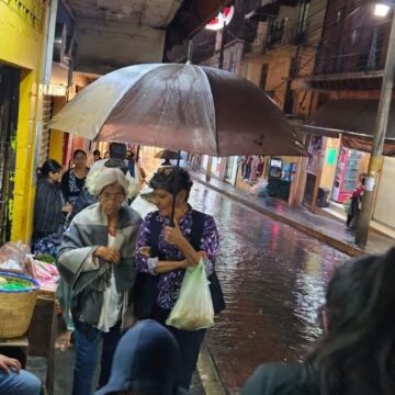 Imágenes para rendir homenaje a persona finada, estas pueden variar en su contenido.