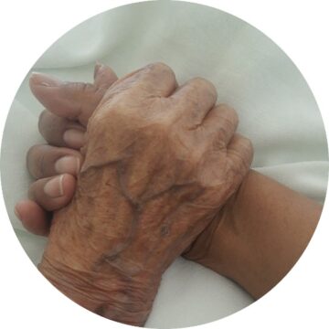 Imágenes para rendir homenaje a persona finada, estas pueden variar en su contenido.