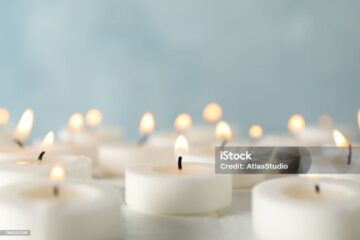 Imágenes para rendir homenaje a persona finada, estas pueden variar en su contenido.
