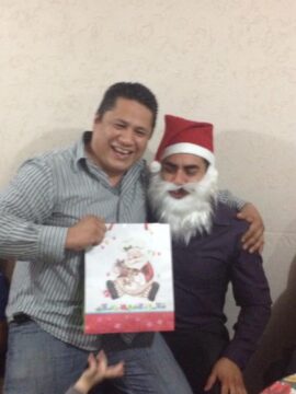 Imágenes para rendir homenaje a persona finada, estas pueden variar en su contenido.