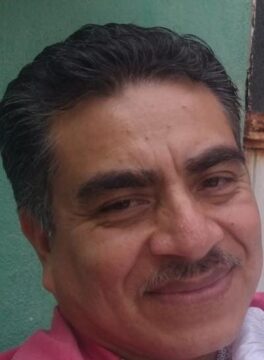 Imágenes para rendir homenaje a persona finada, estas pueden variar en su contenido.
