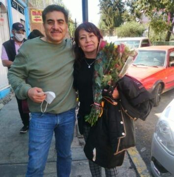 Imágenes para rendir homenaje a persona finada, estas pueden variar en su contenido.