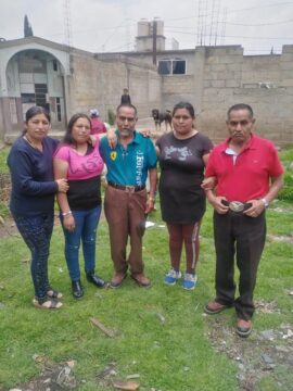 Imágenes para rendir homenaje a persona finada, estas pueden variar en su contenido.